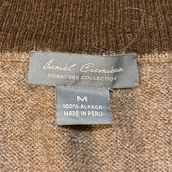 Brown alpaca quarter zip - Picture 5 of 6